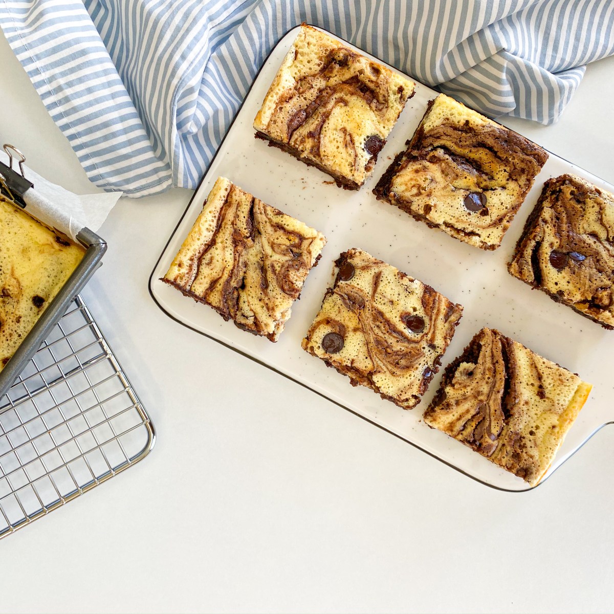 בראוניז שוקולד –&nbsp;גבינה